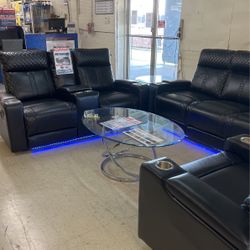 Máximo Sofa And Loveseat 