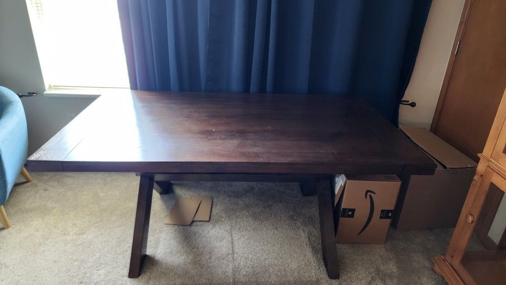 Dinning Room Table 72"W x 42"L Distressted Oak