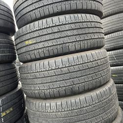 Vendo 235/50/R19 Goodyear Las 4 Por $160