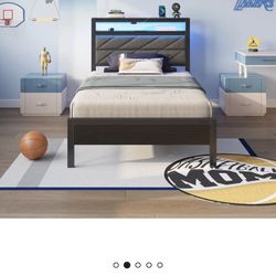 Kids Twin Size Bed