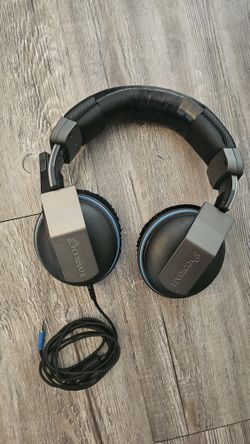 Corsair Wired Gaming Headset With Mic