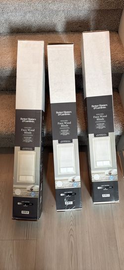 Better homes and gardens Faux wood blinds x3 all different sizes