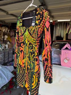 BRAND NEW DRESS SIZE SMALL