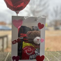 Valentines Sweetheart Bags & Gifts