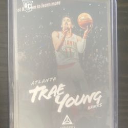 2018 Panini Chronicles Luminance Trae Young RC #139