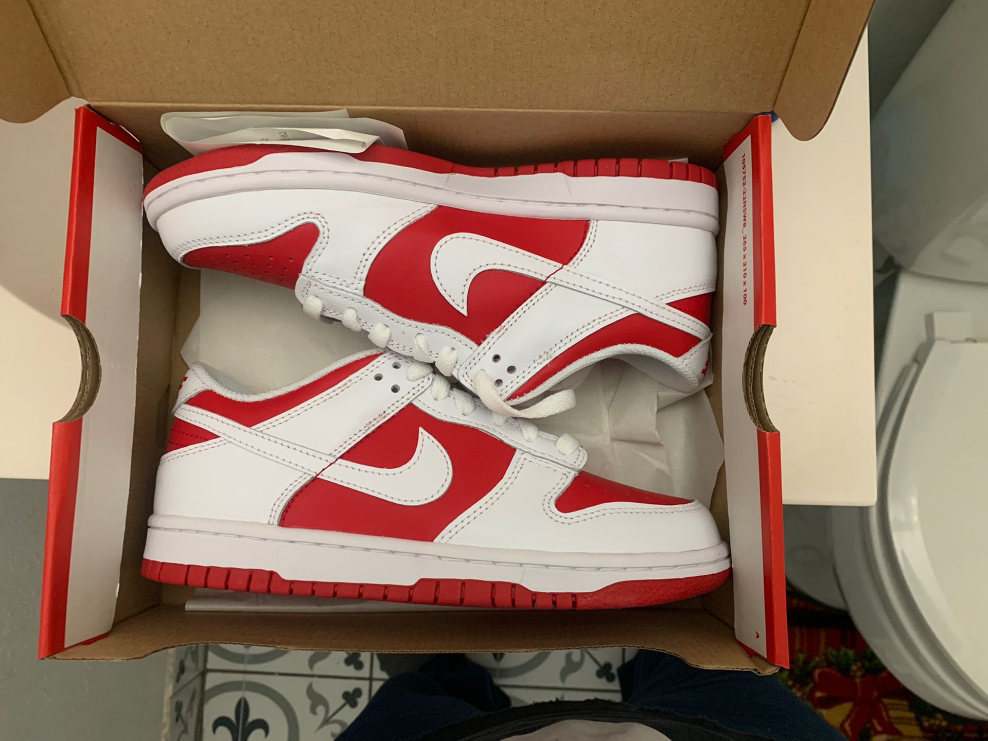 Ds Nike Air Dunk Low Red Championship Size 5Y