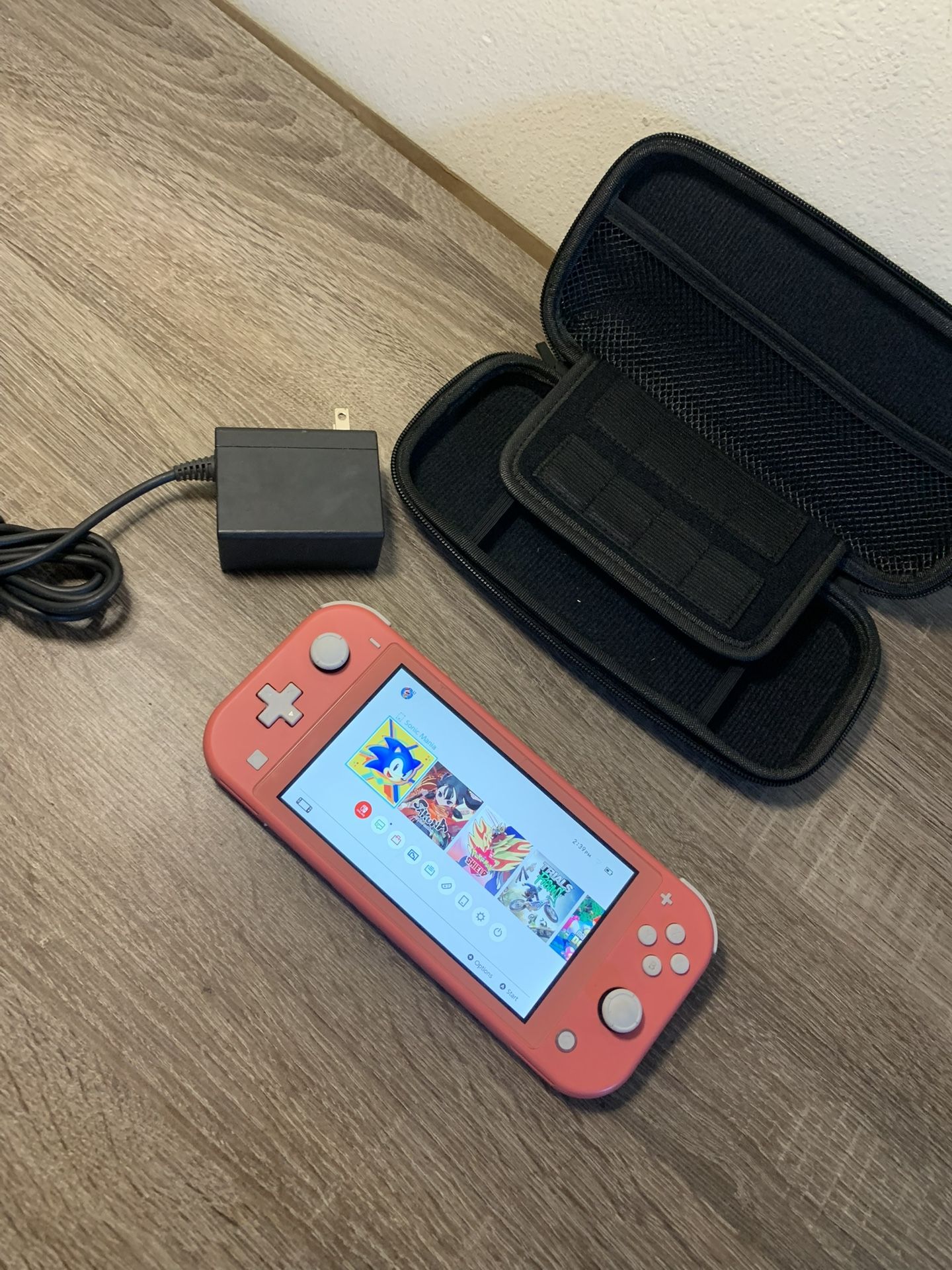 Nintendo Switch Lite 