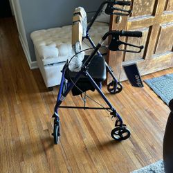 Drive Medical Aluminum Rollator Walker NEW / Andador Con Ruedas Nuevo