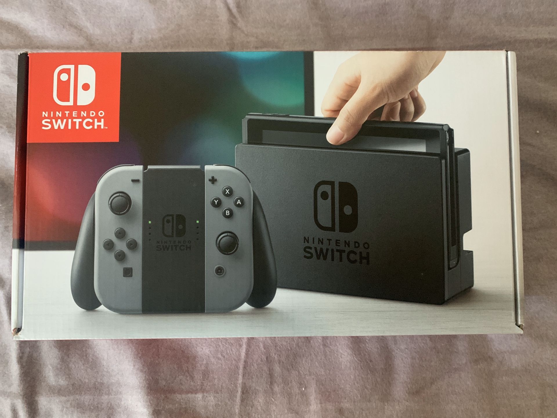 Nintendo Switch w/ Gray Joy-Cons (complete)
