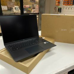 LG Gram 17 Laptop  - PAYMENTS PLAN AVAILABLE NO CREDIT NEEDED 