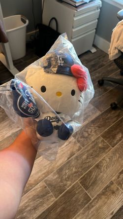 Dodgers Hello Kitty Plush