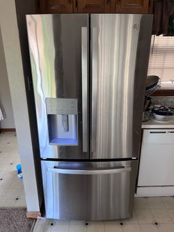 GE Refrigerator