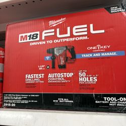 Milwaukee new 1 1/8” Rotary Hammer One Key 