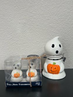 FREE Halloween Ghost Kitchen Decor