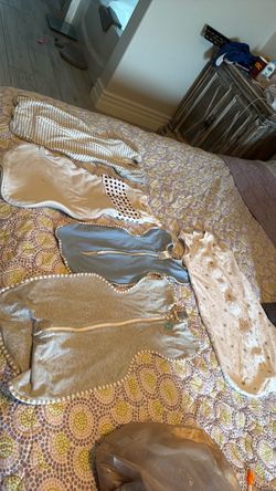 Baby swaddles