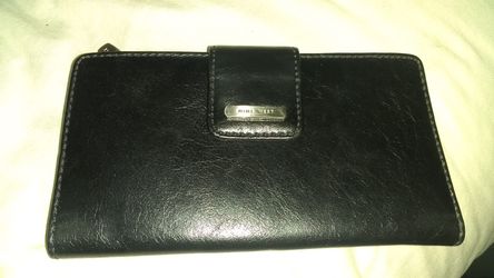 Nine West leather clutch
