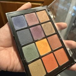 Viseart Pallet 04 Dark Matte (Used)