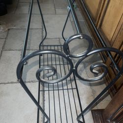Metal Blanket Holder Rack