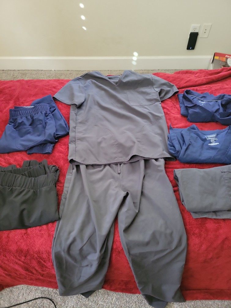 Scrubs (Small, Unisex)