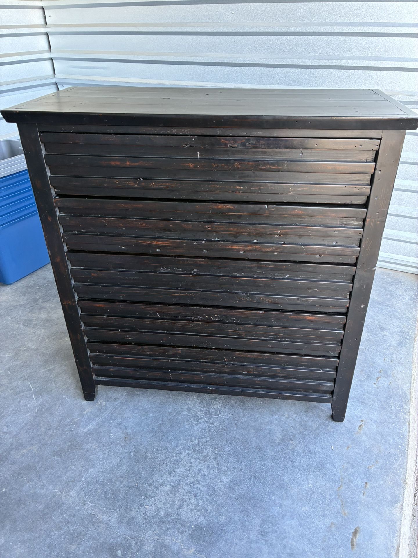 5 Drawer Dresser 