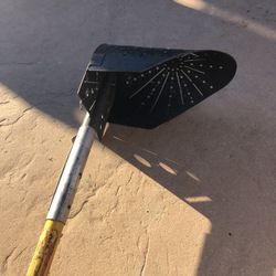 Tall Fiber Glass Pole With Attachedments