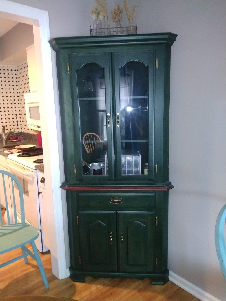 Corner Cabinet