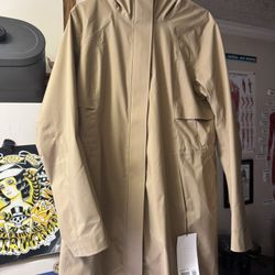 Lululemon Rain Rebel Jacket