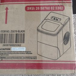 Countertop Ice Machine 