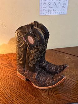 Authentic leather Potrillo Men’s Western Cowboy Boots US Size 11 Black Brown Embroidered