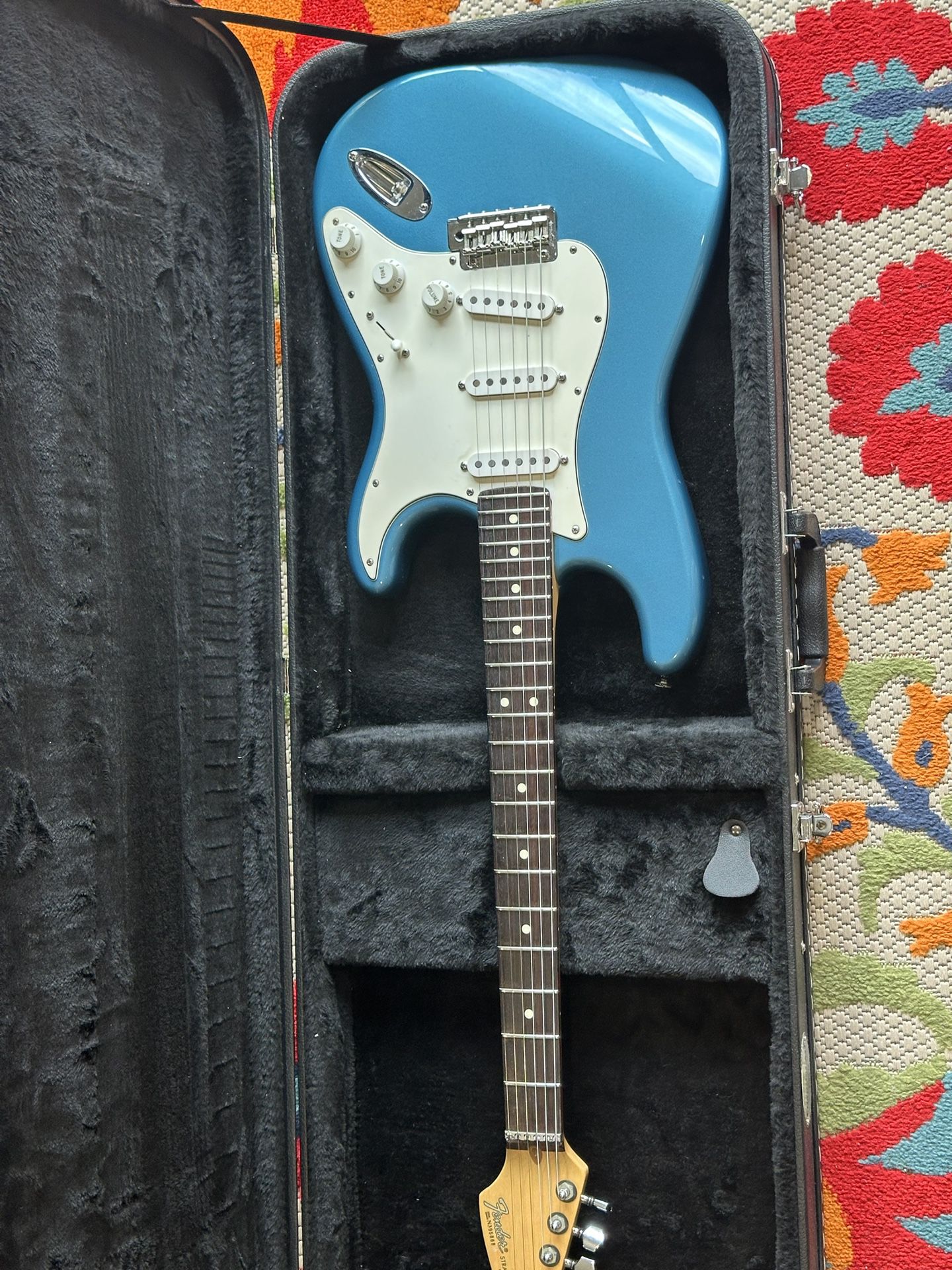 Chromacast Hard Exterior Guitar Case