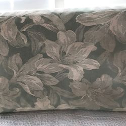 Kenko pillow