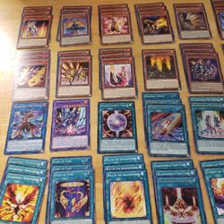 yu gi oh crystal beast deck Amazon.com: Yu-Gi-Oh! Trading Cards: Legends Of The Crystal Beasts  Structure Deck : Toys & Games main image 1