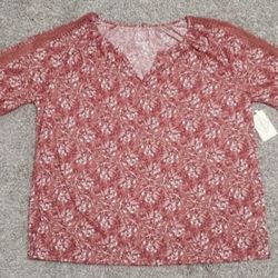 Women's St Johns Bay Long Sleeve Shirt Blouse Size XL Coral Floral