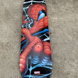 Marvel Spider Man Skateboard 2007 Street Flyer Spiderman Comic Book Deck 28"