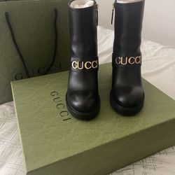 Gucci Boots 