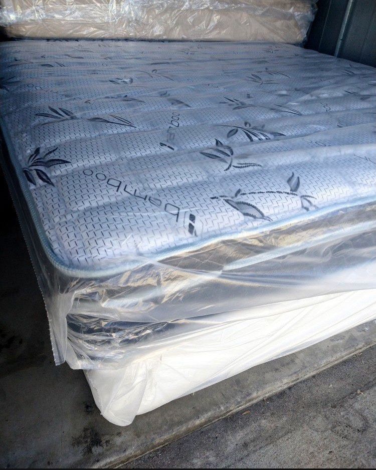 Brand new E KingCal KingQueenFull And Twin Size Pillow Top Mattress And Box SpringPrices Are Between $160 $350