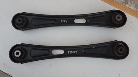 2011-14 Mustang GT OEM Rear Lower Control Arms