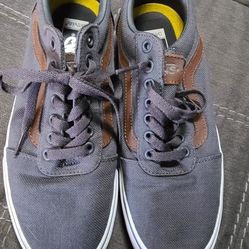 Men's 8.5 VANS 