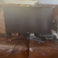 SAMSUNG 27” Curved Monitor 