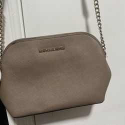 Michael Kors Cross Body Purse 