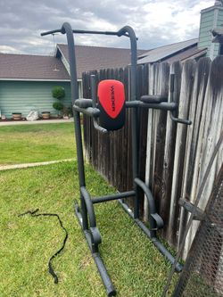 Pull Up Bar