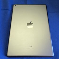 iPad 7th generation  32GB OS version 18.7.3
