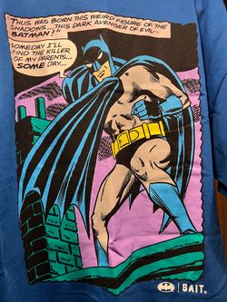 Bait Batman Dc Universe Tshirt Size Large