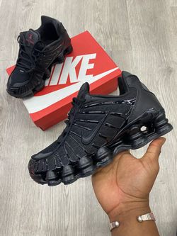 Nike Shox TL Sneakers Triple Black
