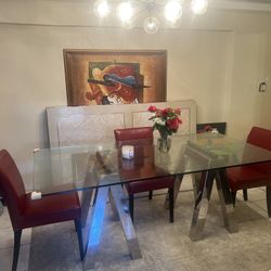 Glass Table Make An Offer And It’s Yours 