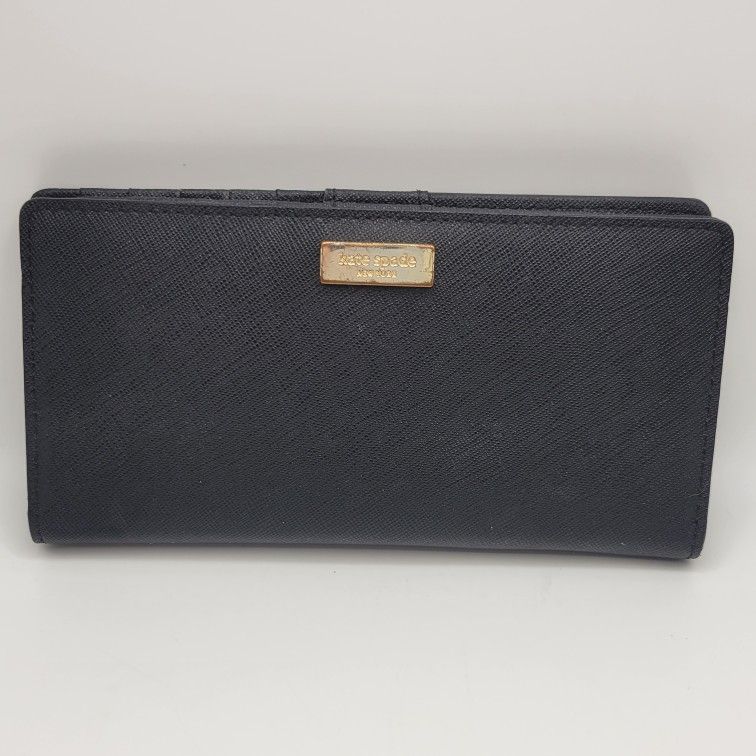 Kate Spade New York Wallet Black Leather Snap Closure Excellent Condition 