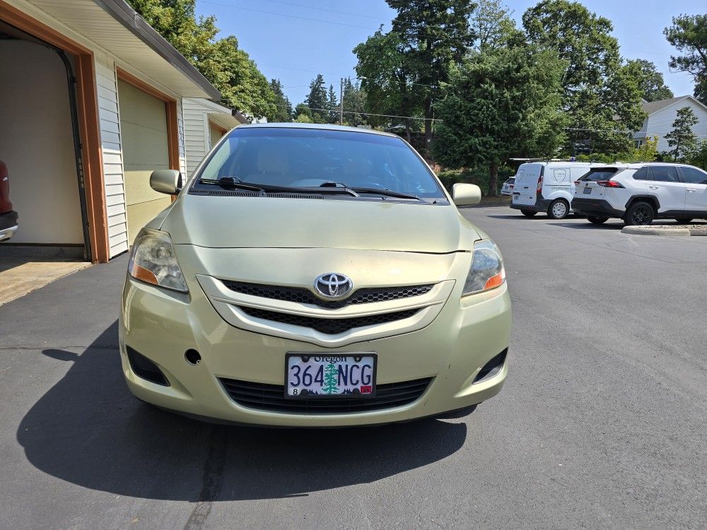 2008 Toyota Yaris