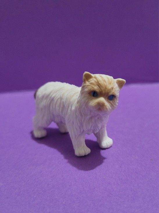 Safari LTD Animal Detail Action Figure Domestic Birman Cat Collectible, 1.75" L.