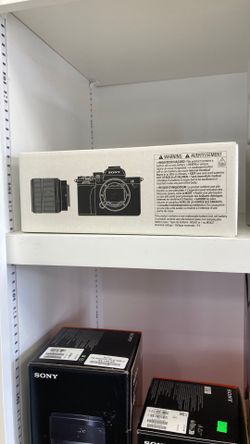 Sony A7 V Kit w/ 28-70mm