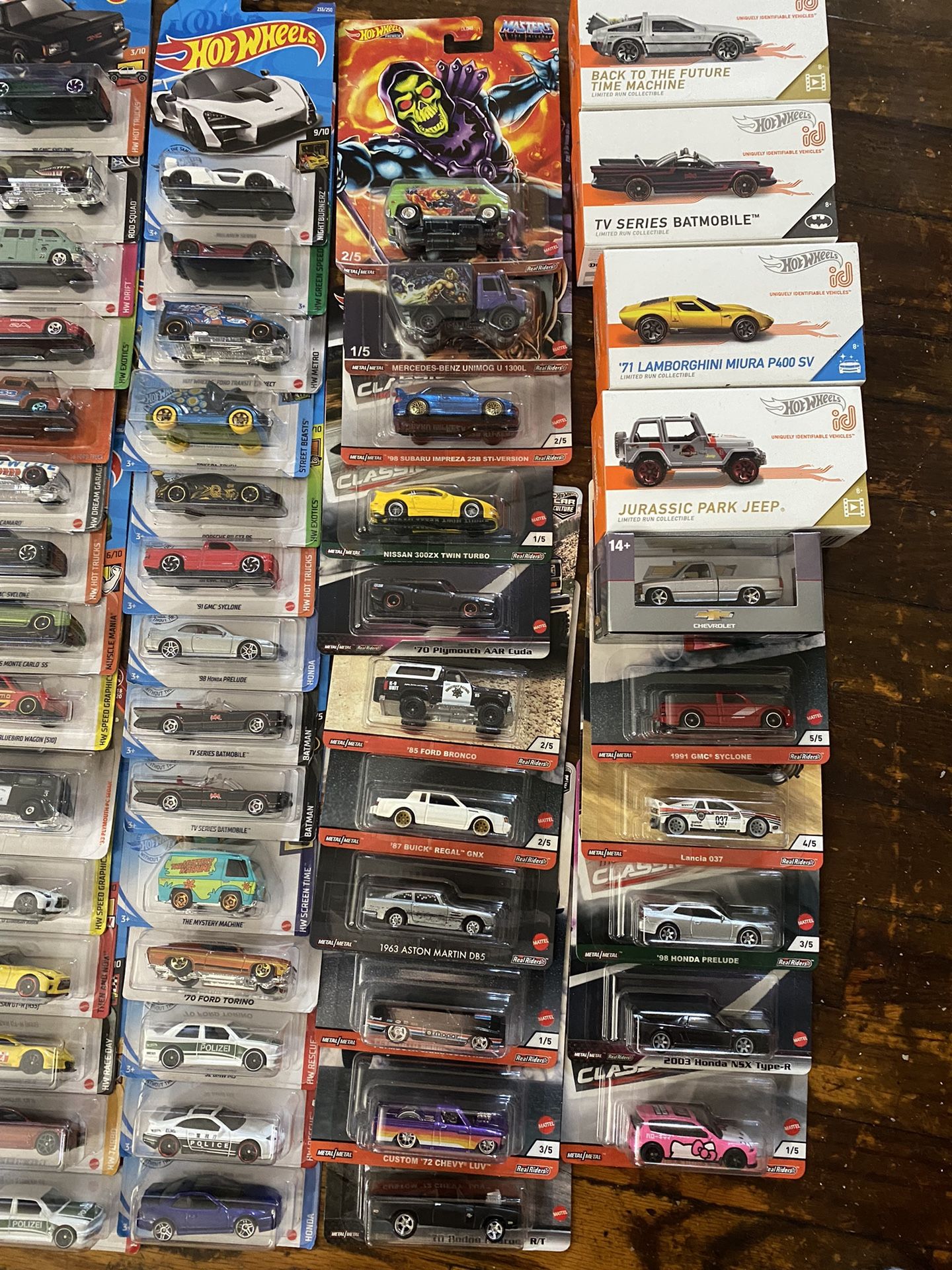 Hotwheels Bin Of Over 100 Quality Cars 